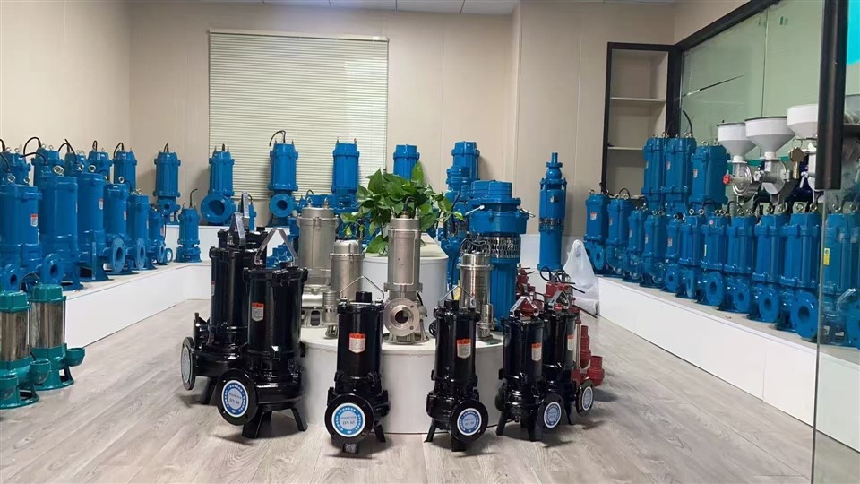 Submersible Wastewater Pump